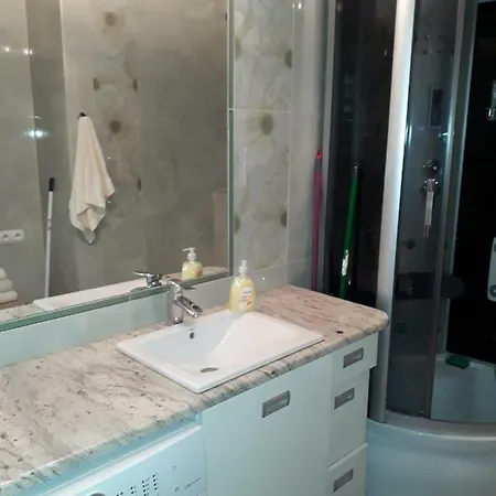 Nice Apartament By Legnicka 17 * Breslavia